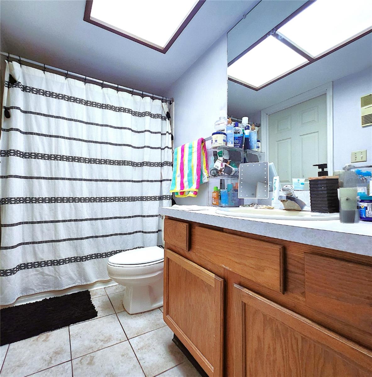 Image 11 of 26 For 13602 Village Drive 1209