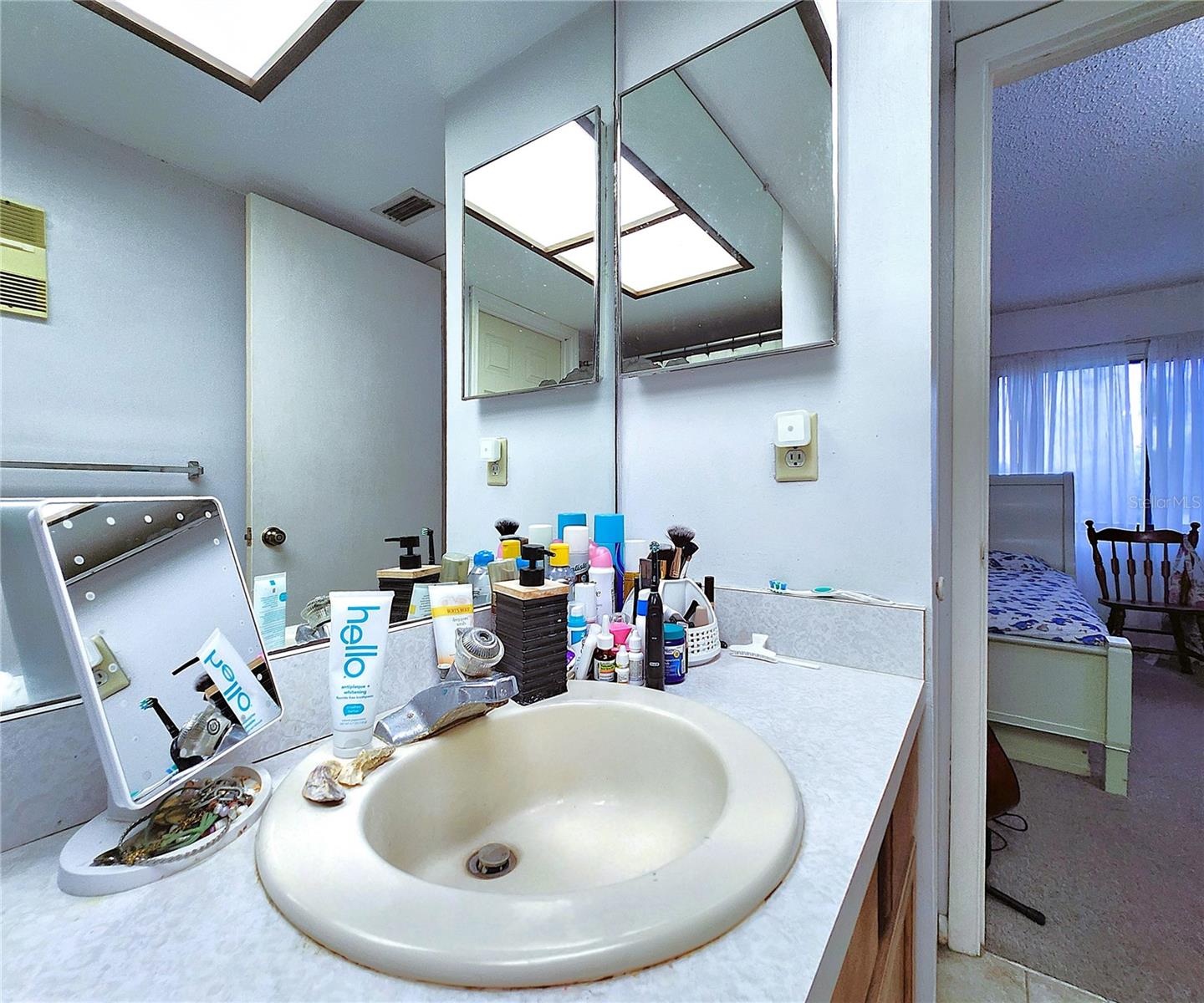 Image 13 of 26 For 13602 Village Drive 1209