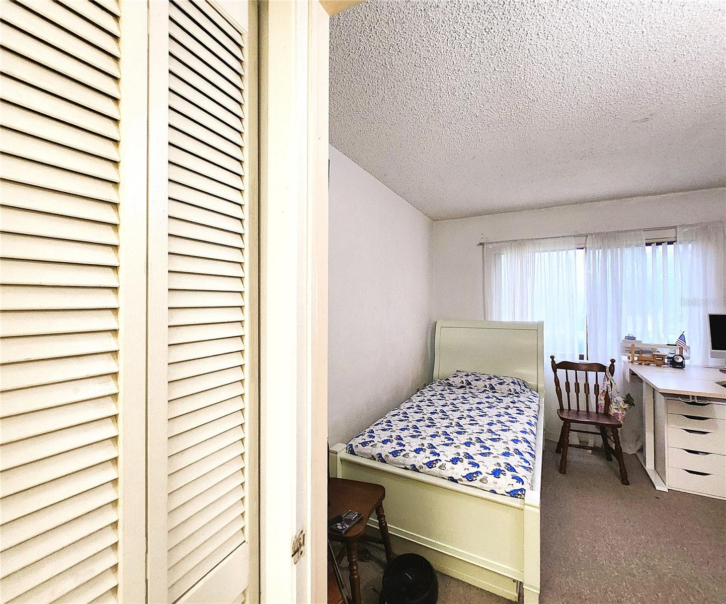 Image 15 of 26 For 13602 Village Drive 1209