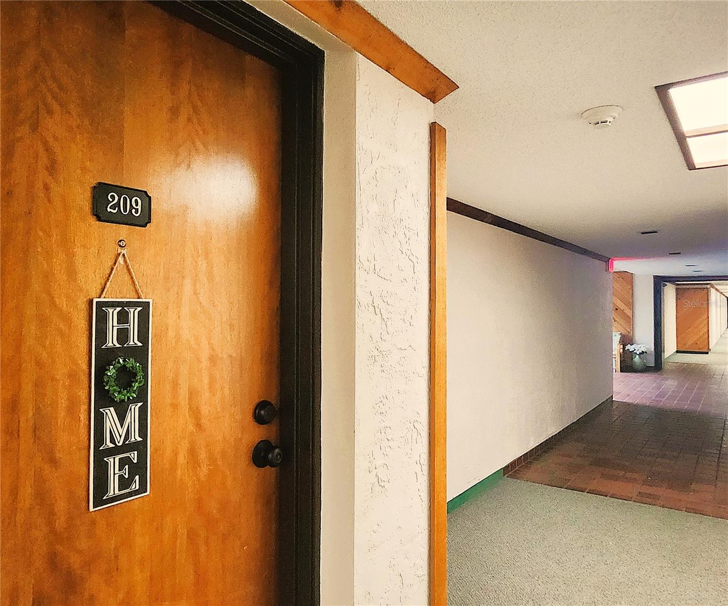 Image 6 of 26 For 13602 Village Drive 1209