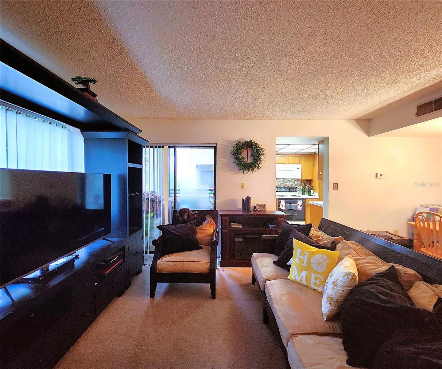 Image 7 of 26 For 13602 Village Drive 1209