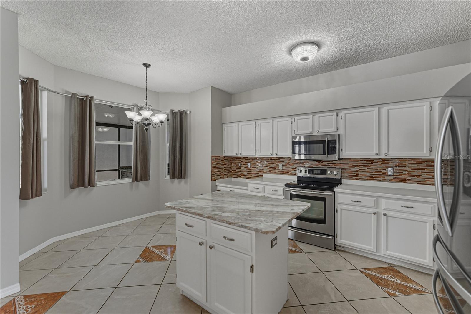 Image 18 of 71 For 1751 Split Fork Drive