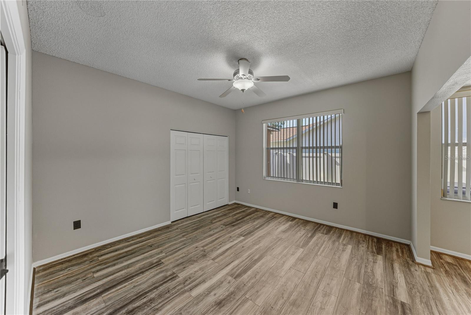 Image 26 of 71 For 1751 Split Fork Drive