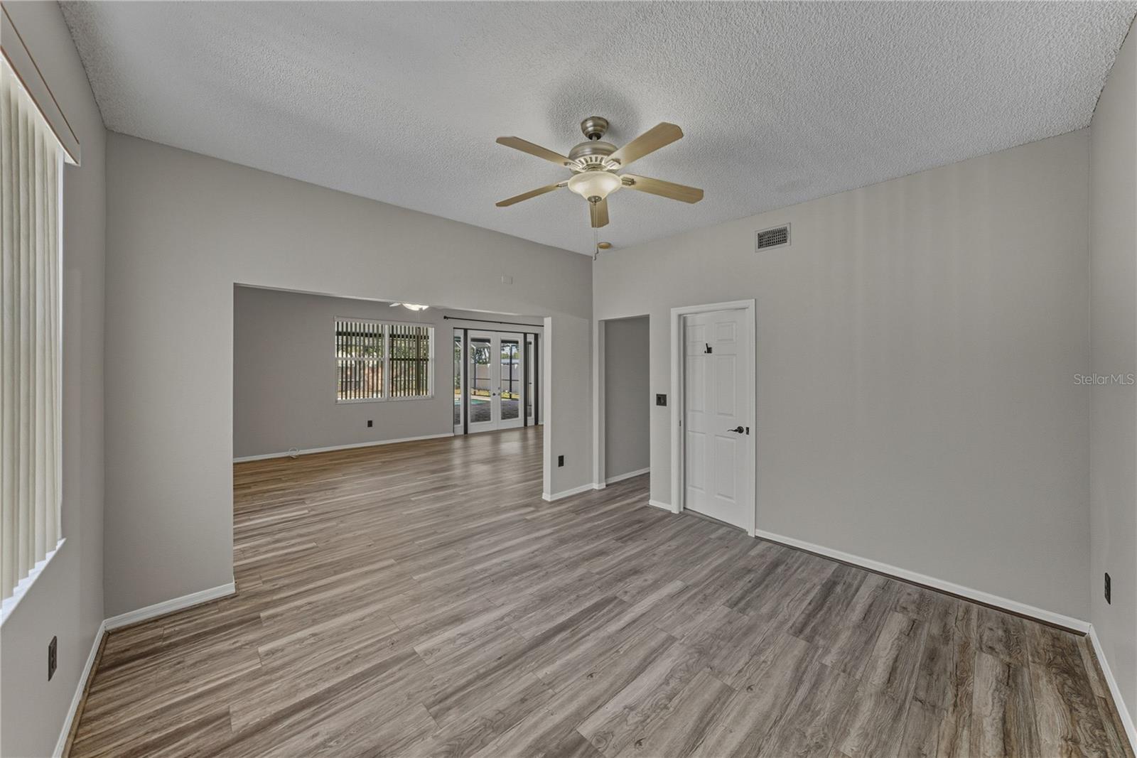 Image 27 of 71 For 1751 Split Fork Drive