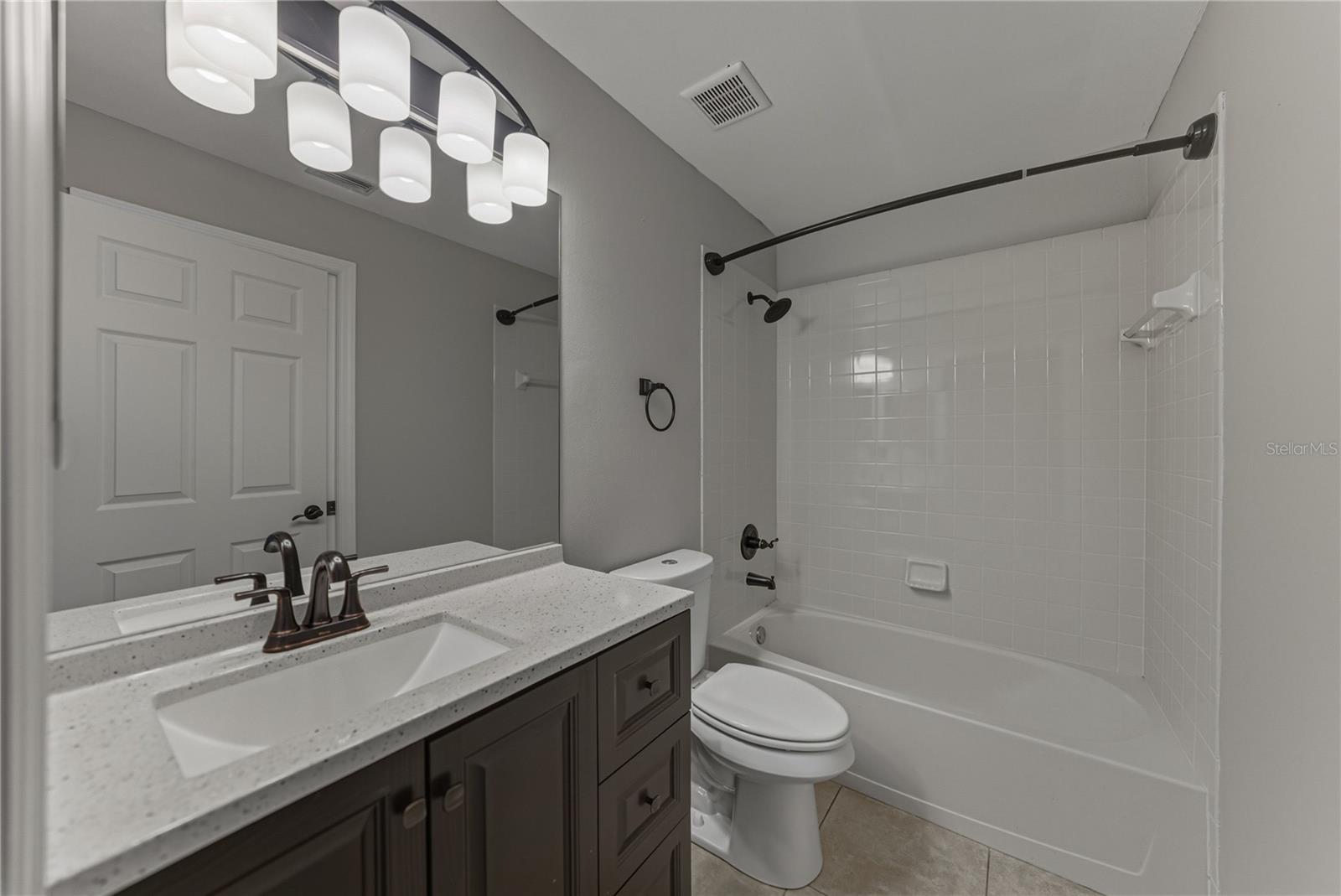 Image 29 of 71 For 1751 Split Fork Drive