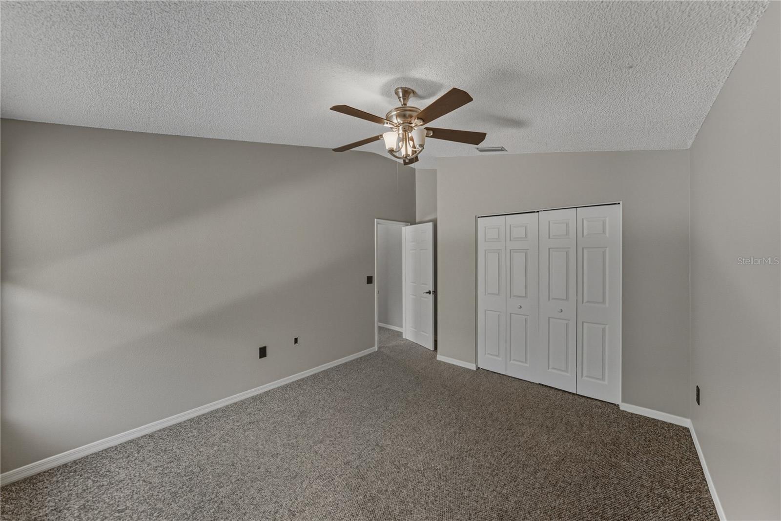 Image 46 of 71 For 1751 Split Fork Drive