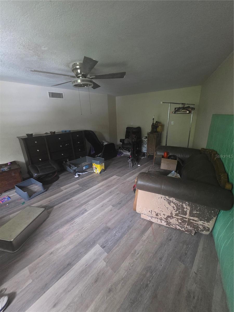 Image 7 of 13 For 10626 25th Street