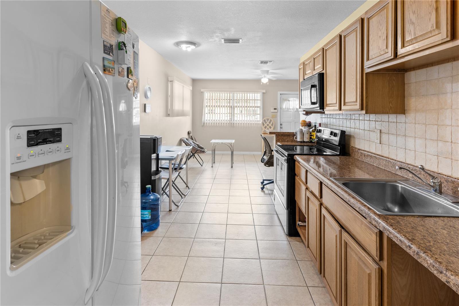 Image 9 of 28 For 8318 Dahlia Avenue