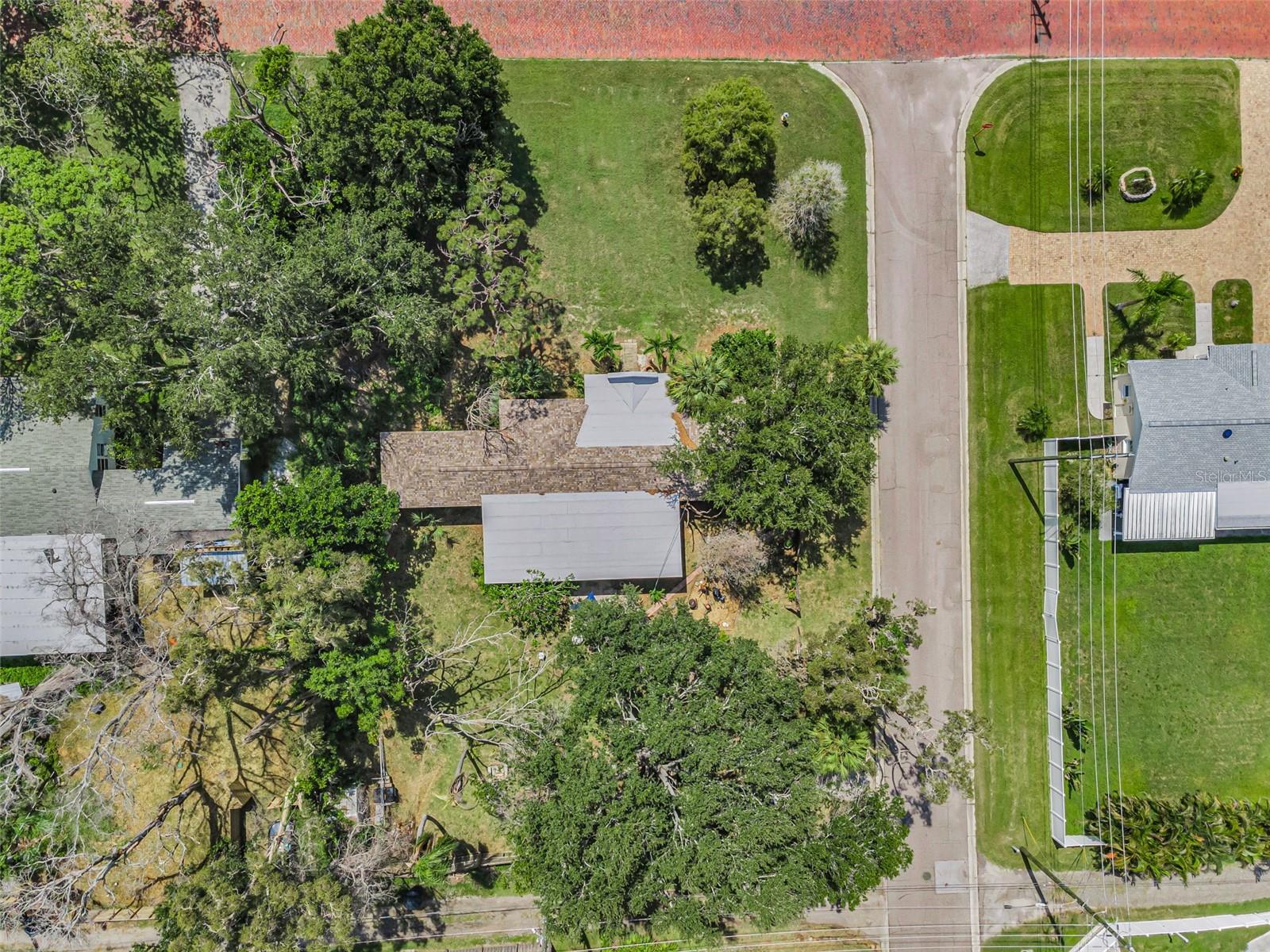 Image 3 of 16 For 645 Villagrande Avenue S