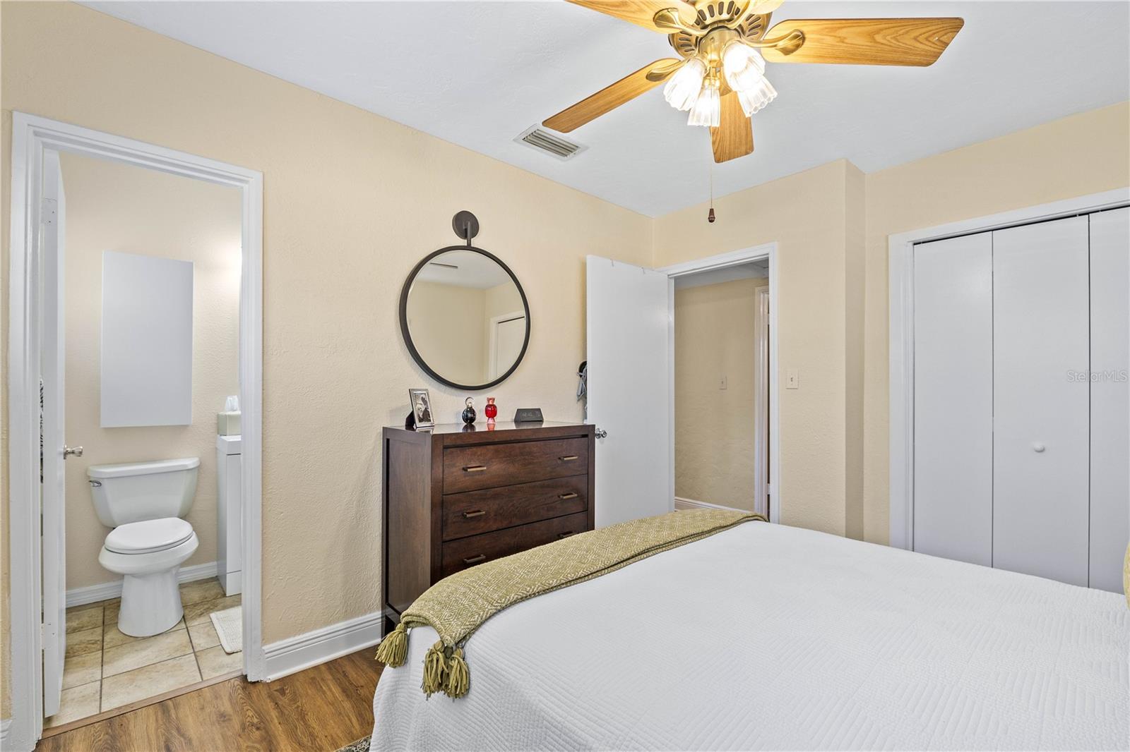 Image 14 of 34 For 4526 Clark Avenue