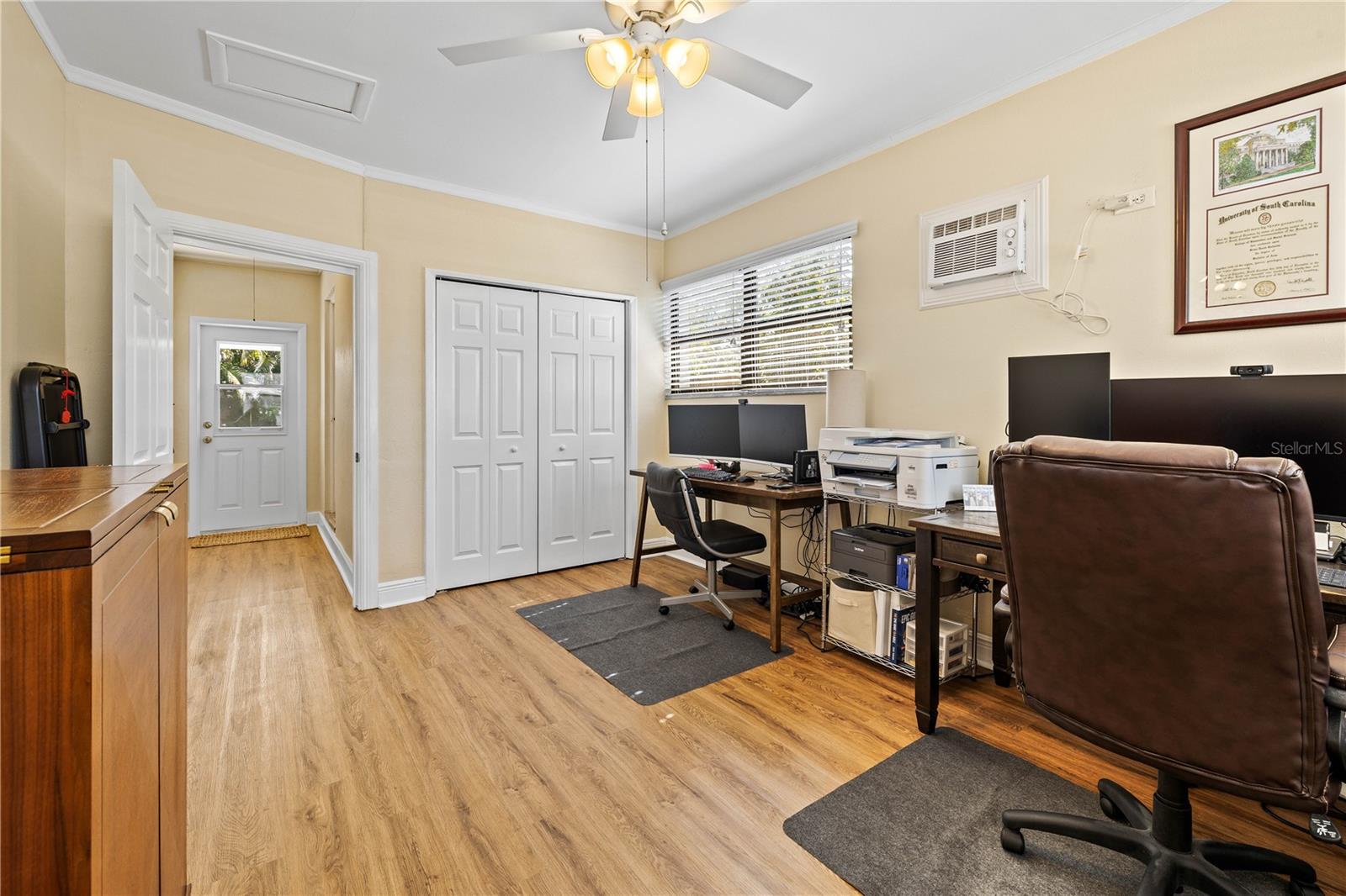 Image 18 of 34 For 4526 Clark Avenue