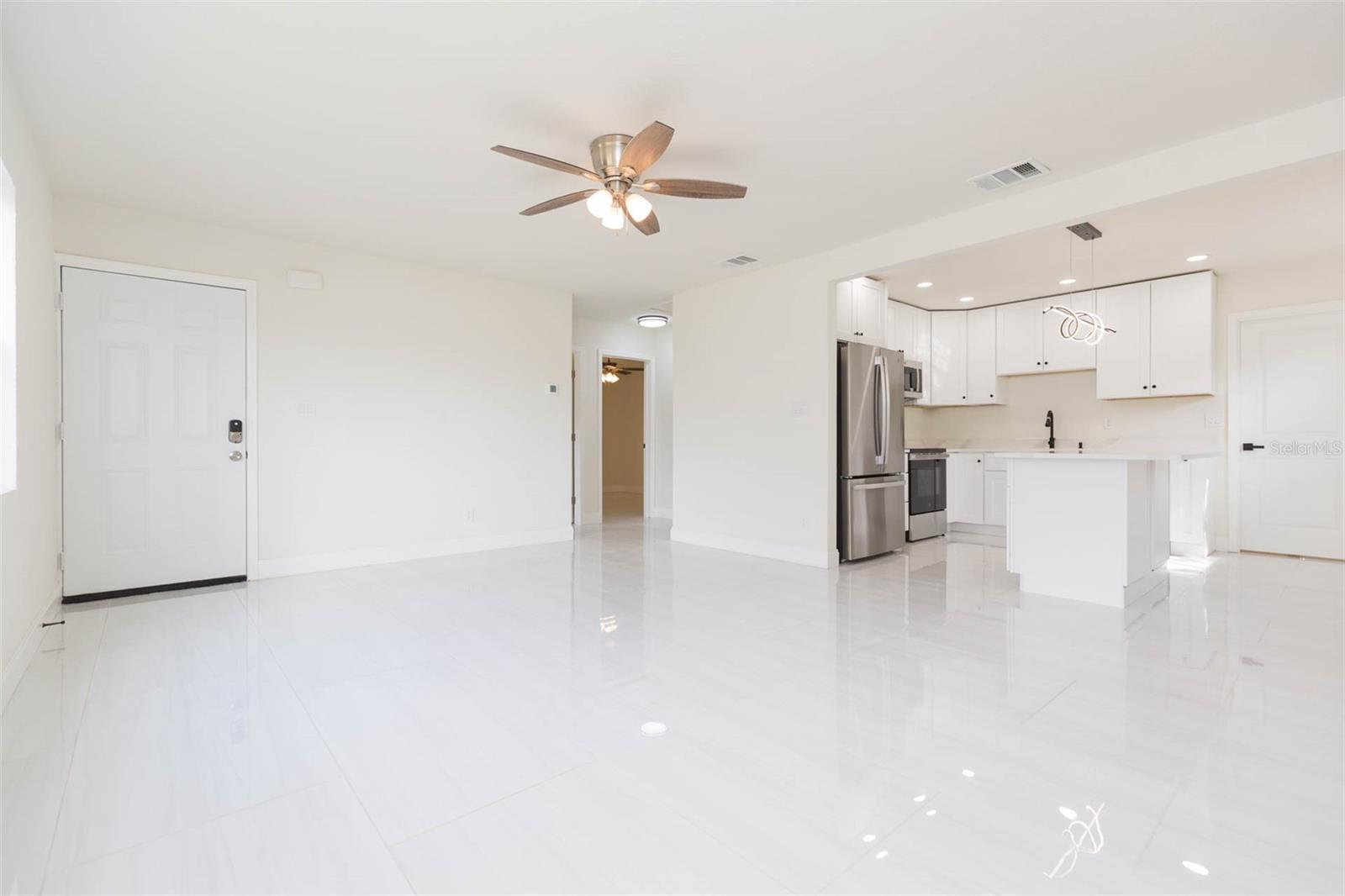 Image 10 of 50 For 4083 31st Avenue N