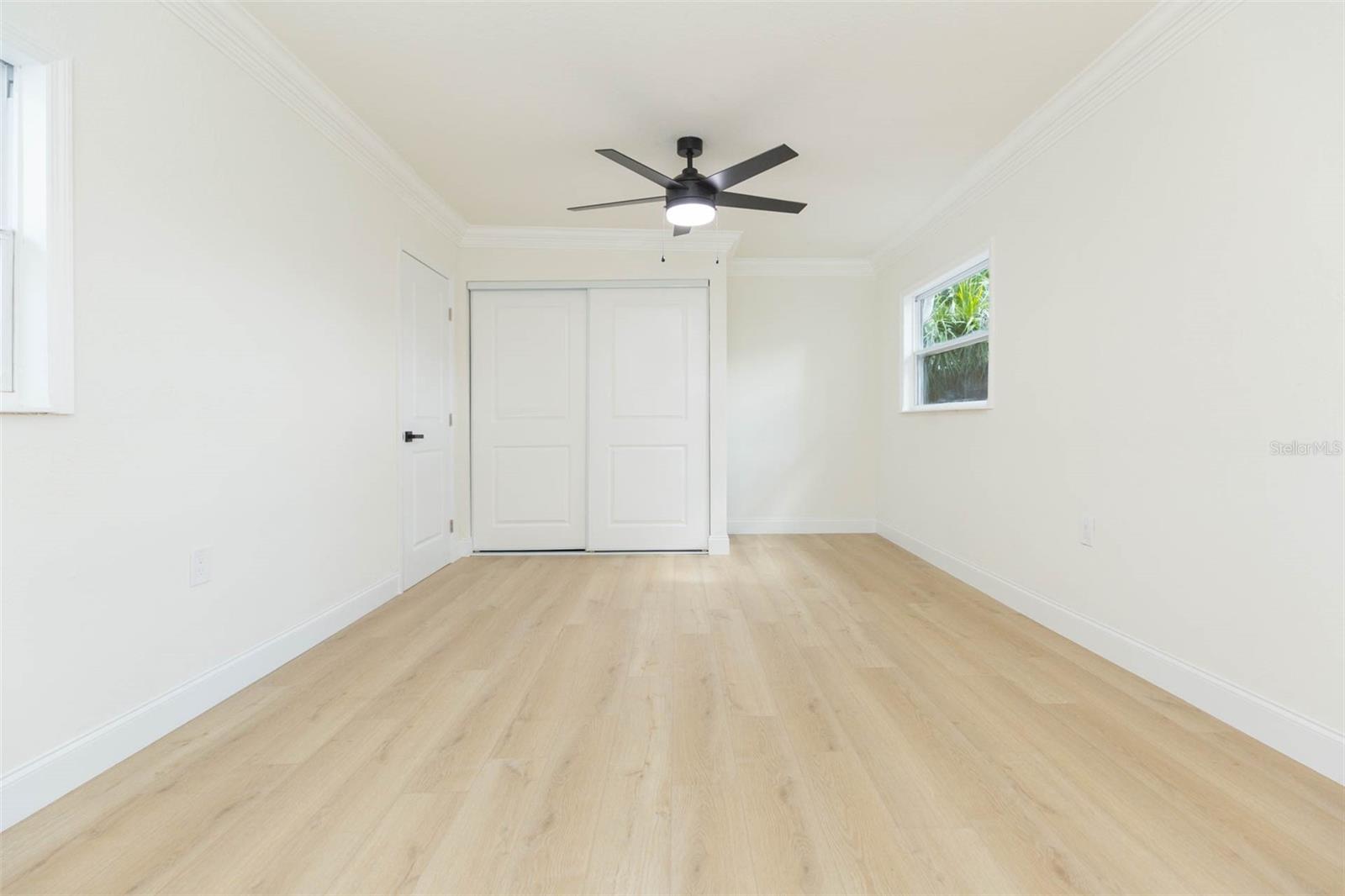 Image 21 of 50 For 4083 31st Avenue N