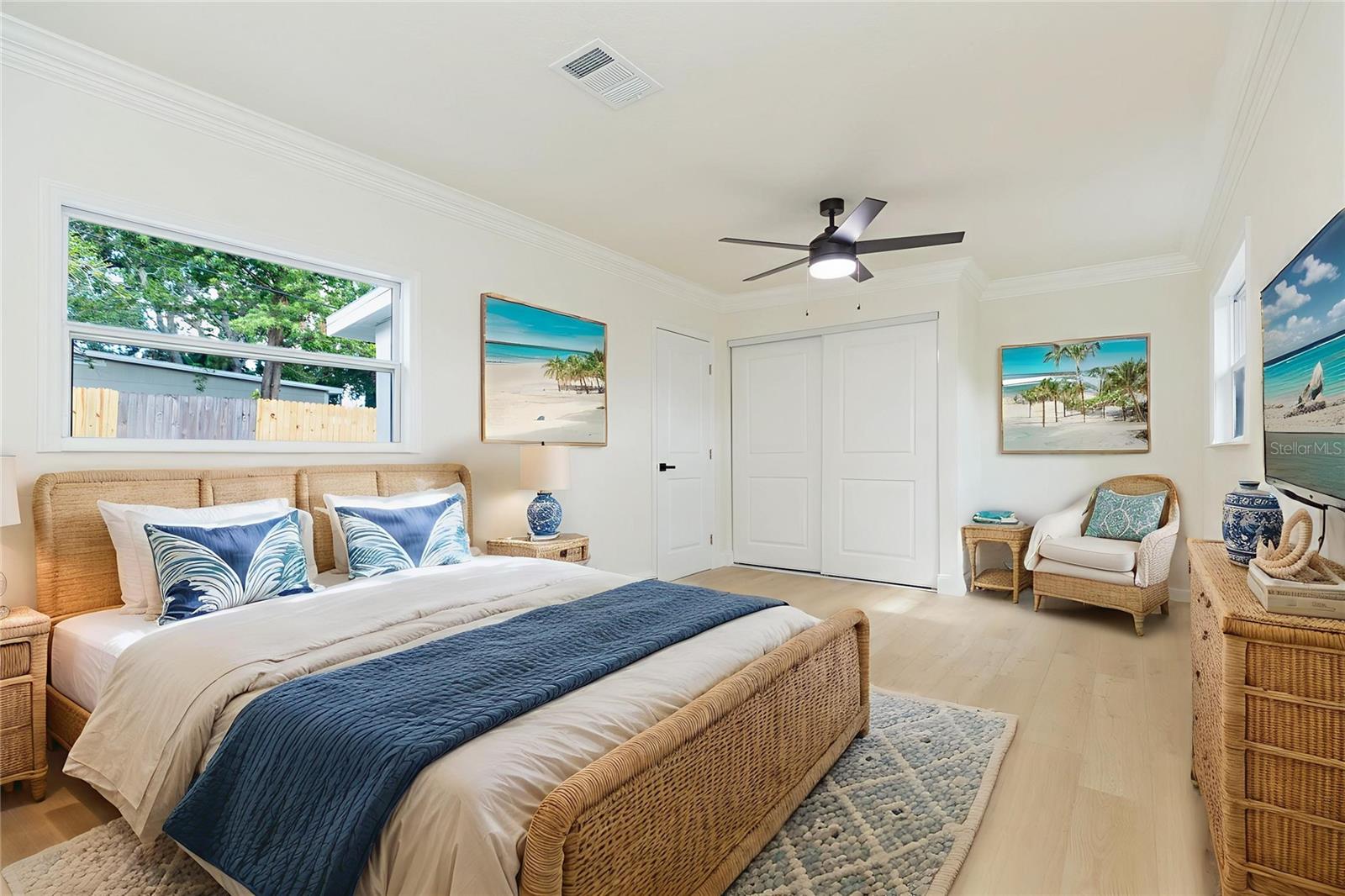 Image 3 of 50 For 4083 31st Avenue N