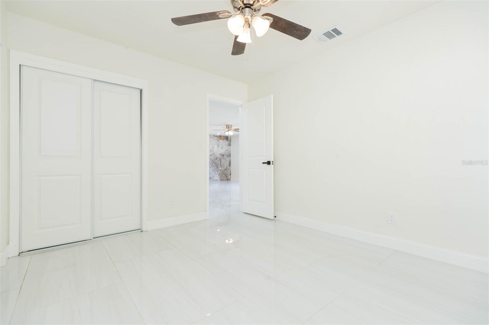 Image 30 of 50 For 4083 31st Avenue N