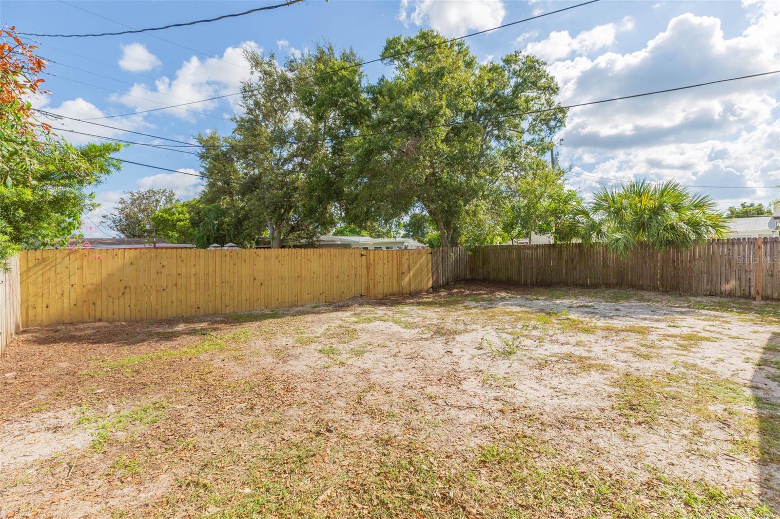 Image 37 of 50 For 4083 31st Avenue N