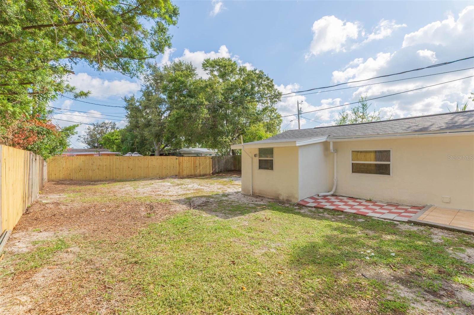 Image 39 of 50 For 4083 31st Avenue N