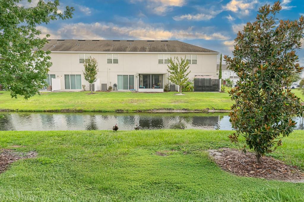 Image 24 of 26 For 7112 Summer Holly Place