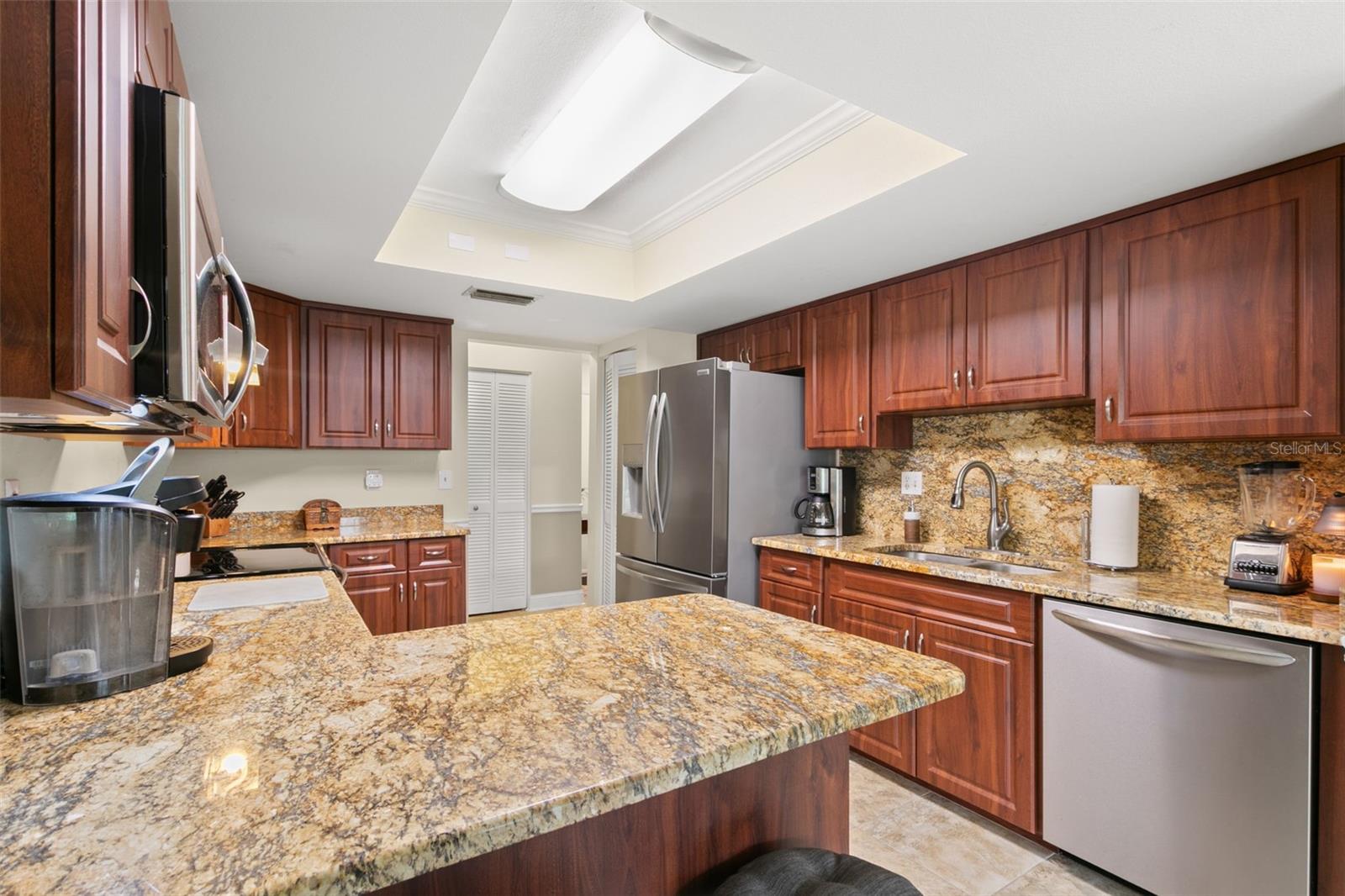 Image 10 of 31 For 3412 Masters Drive N 3412