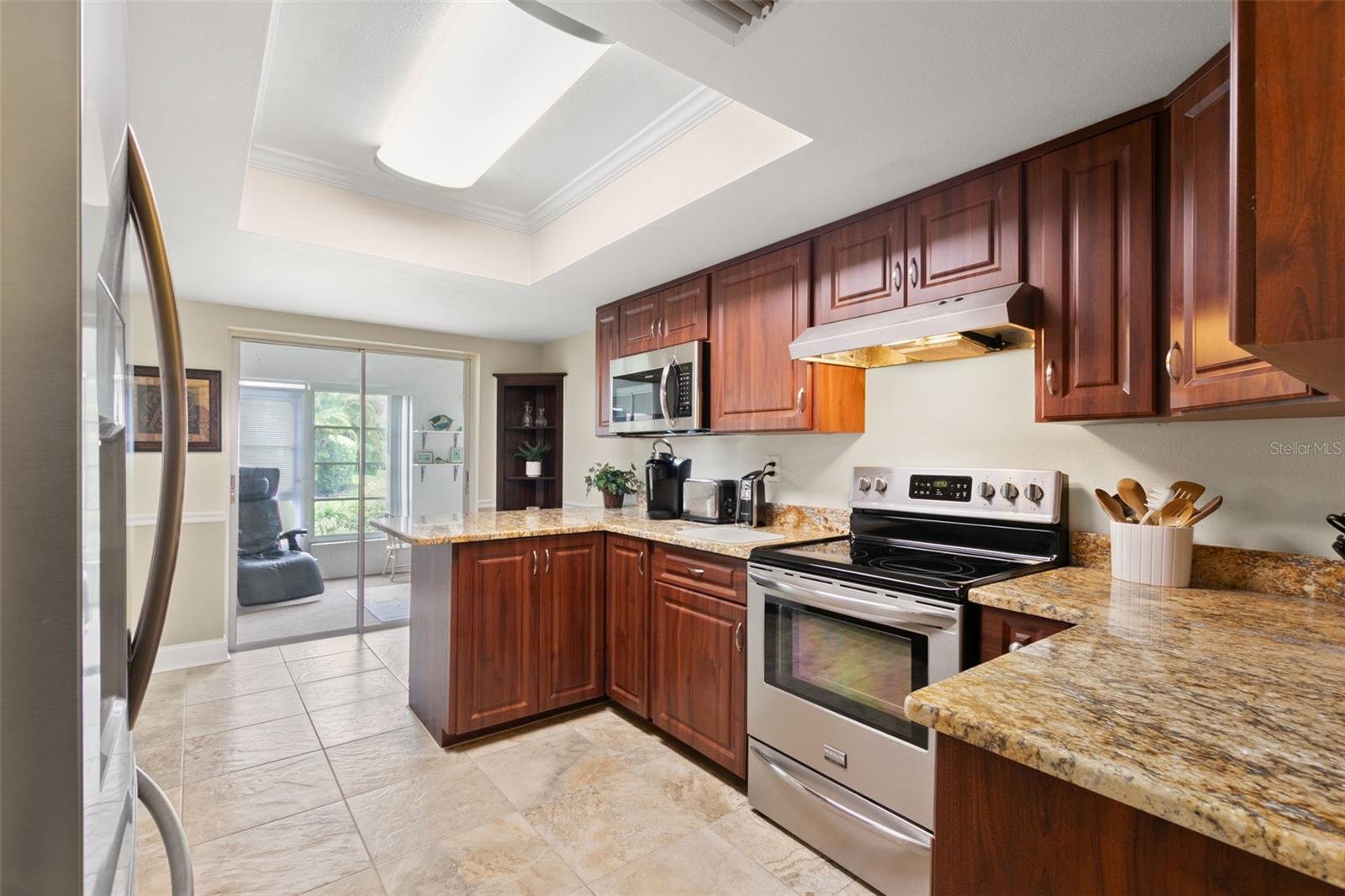 Image 11 of 31 For 3412 Masters Drive N 3412