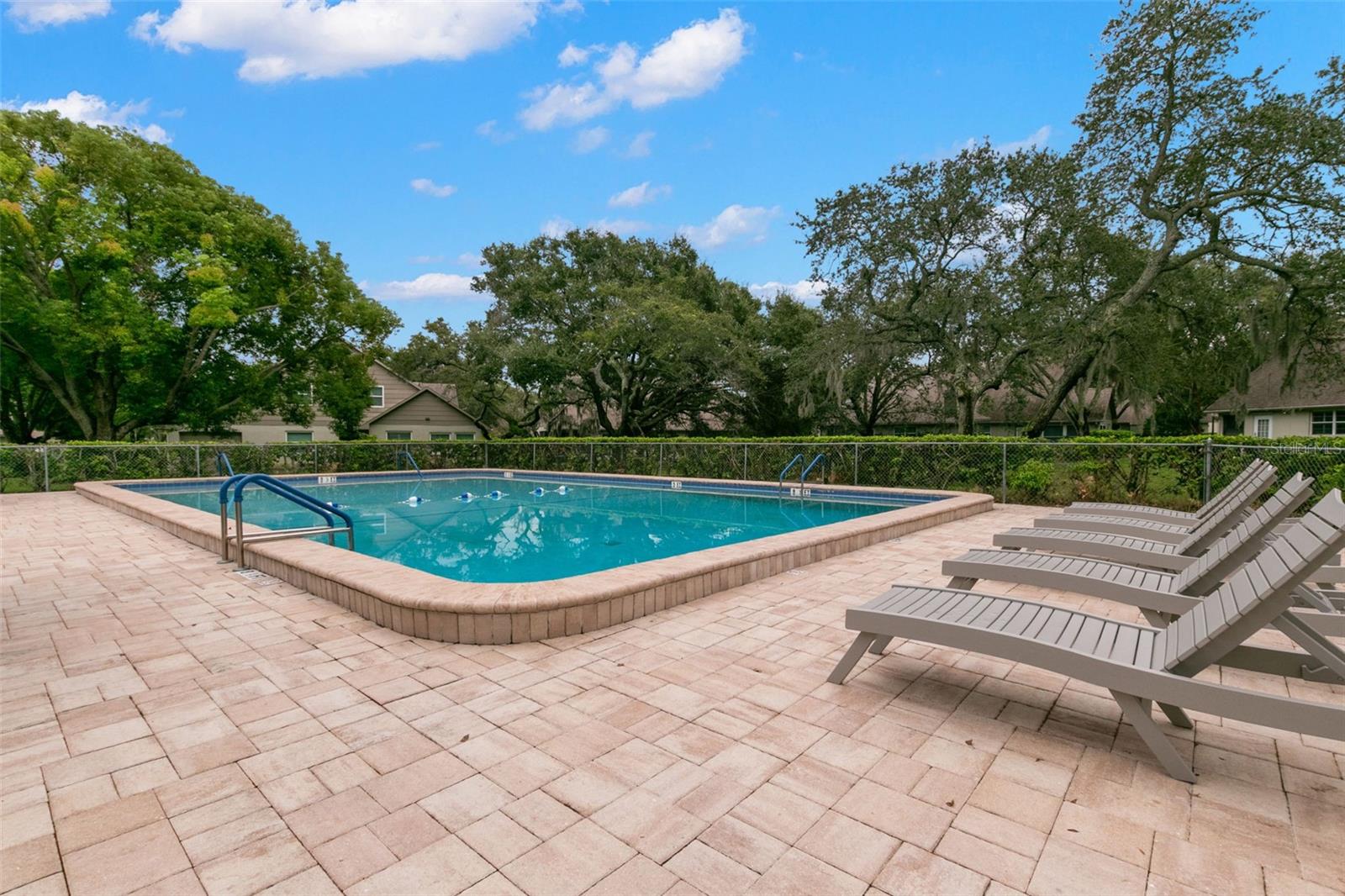 Image 30 of 31 For 3412 Masters Drive N 3412