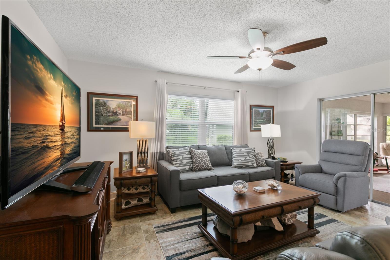 Image 7 of 31 For 3412 Masters Drive N 3412