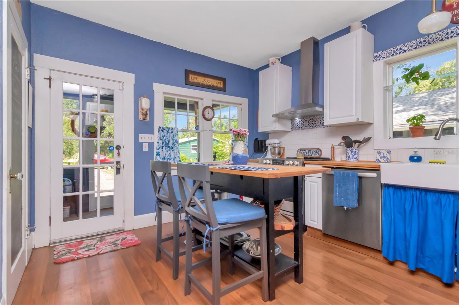 Image 10 of 78 For 128 Montclair Avenue