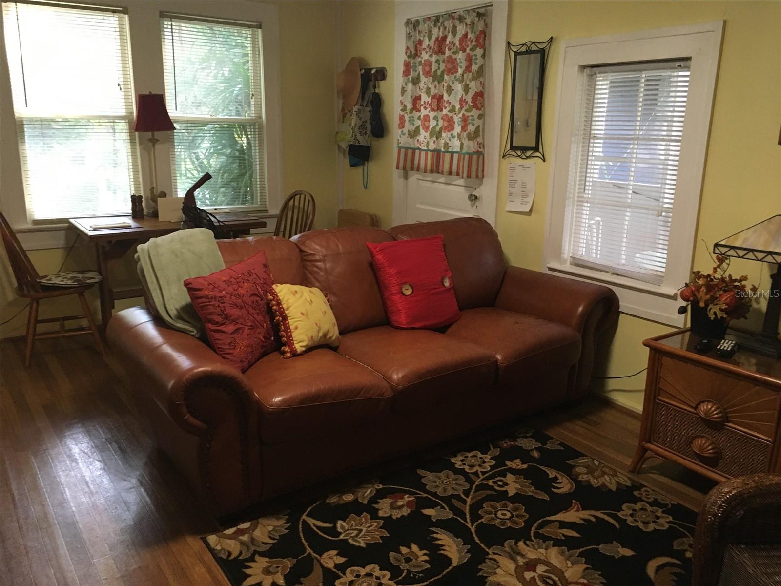 Image 40 of 78 For 128 Montclair Avenue