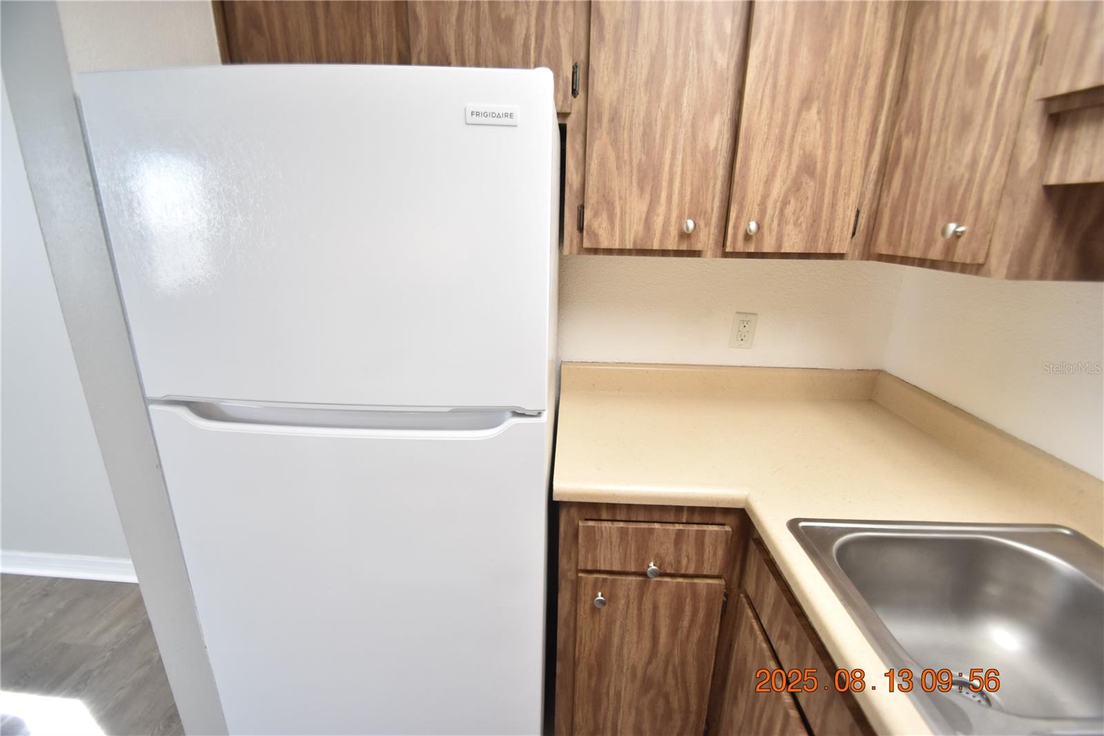 Image 13 of 18 For 304 Danube Avenue 10