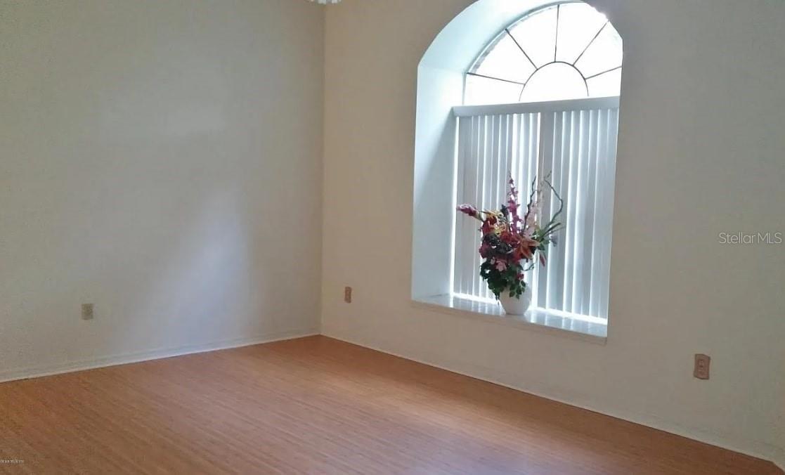 Image 3 of 8 For 9240 212th Court