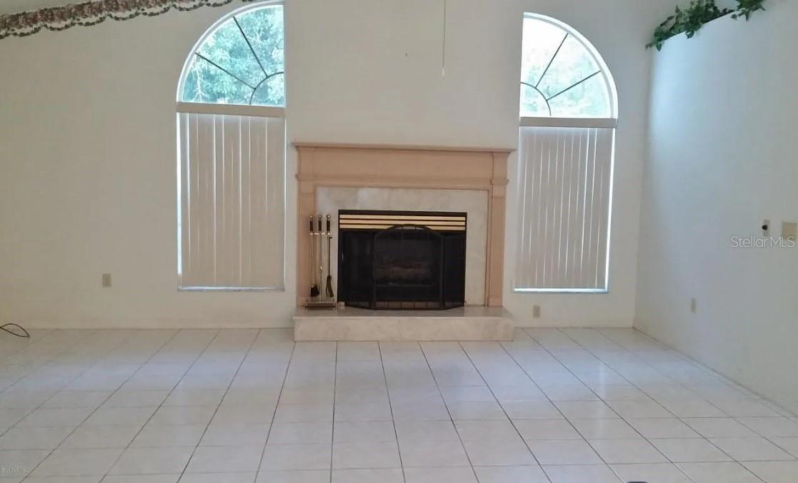 Image 4 of 8 For 9240 212th Court