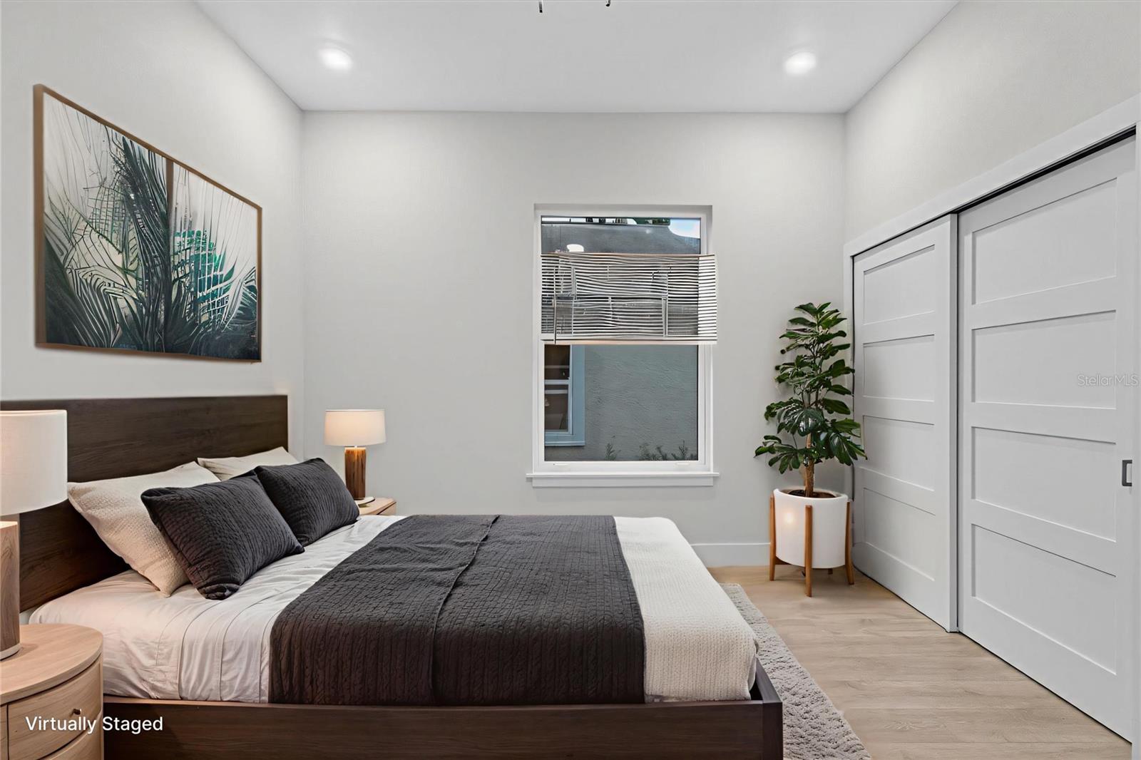 Image 39 of 96 For 207 Athens Street