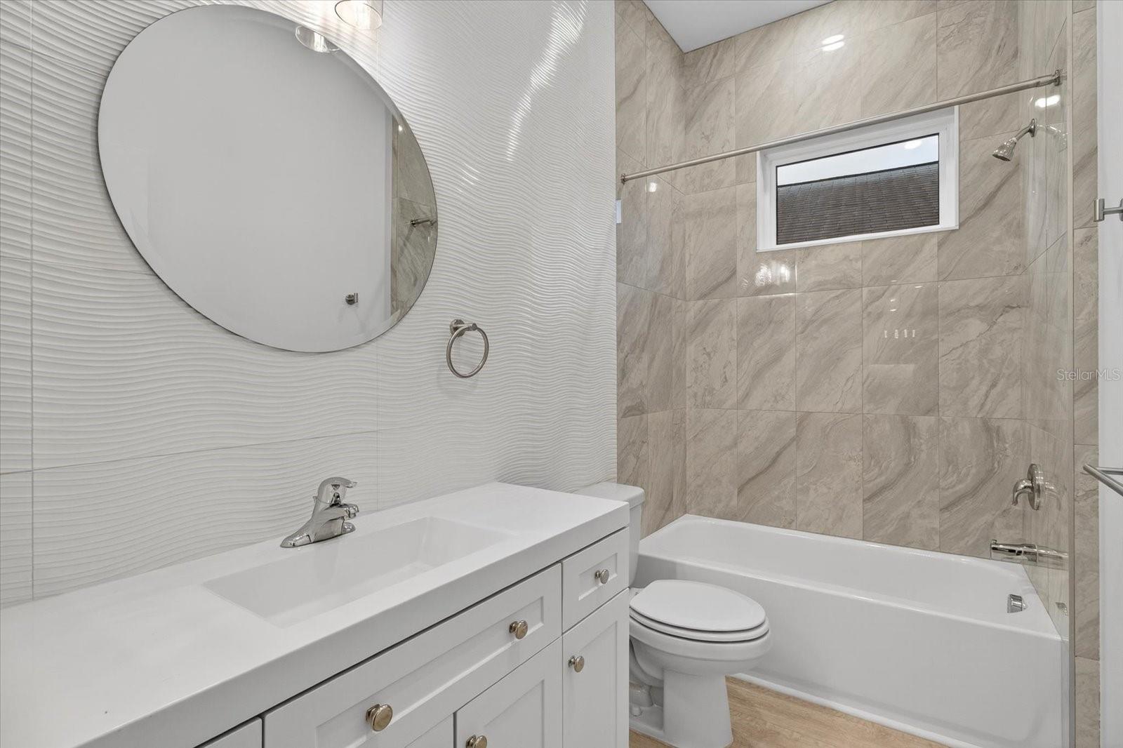 Image 58 of 96 For 207 Athens Street