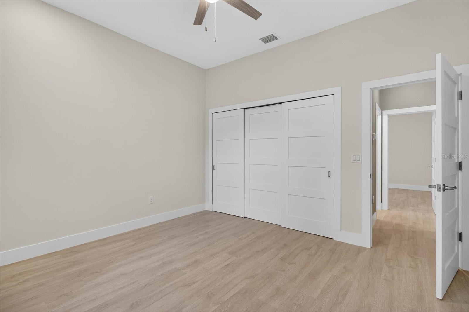 Image 61 of 96 For 207 Athens Street