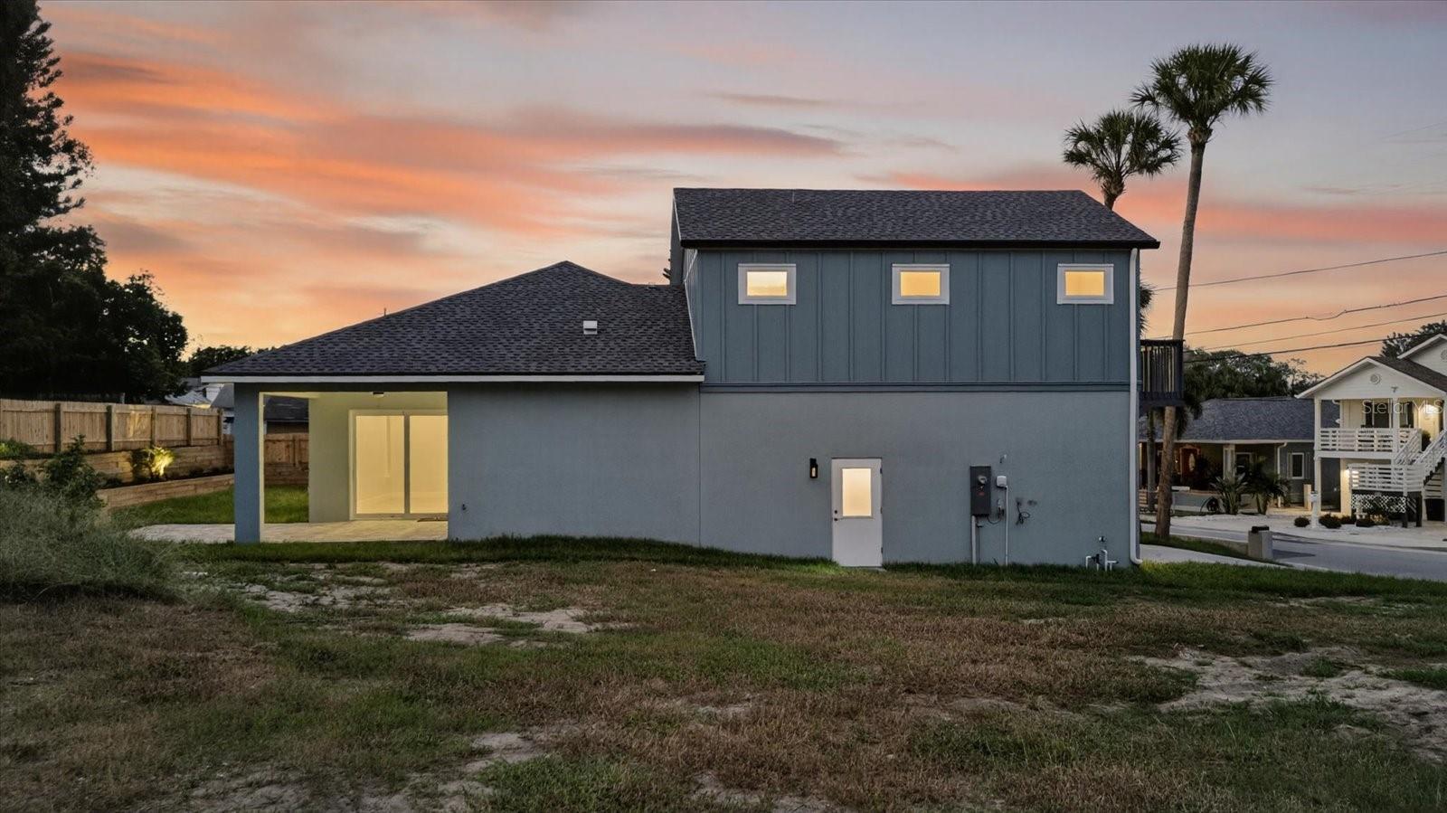 Image 7 of 96 For 207 Athens Street