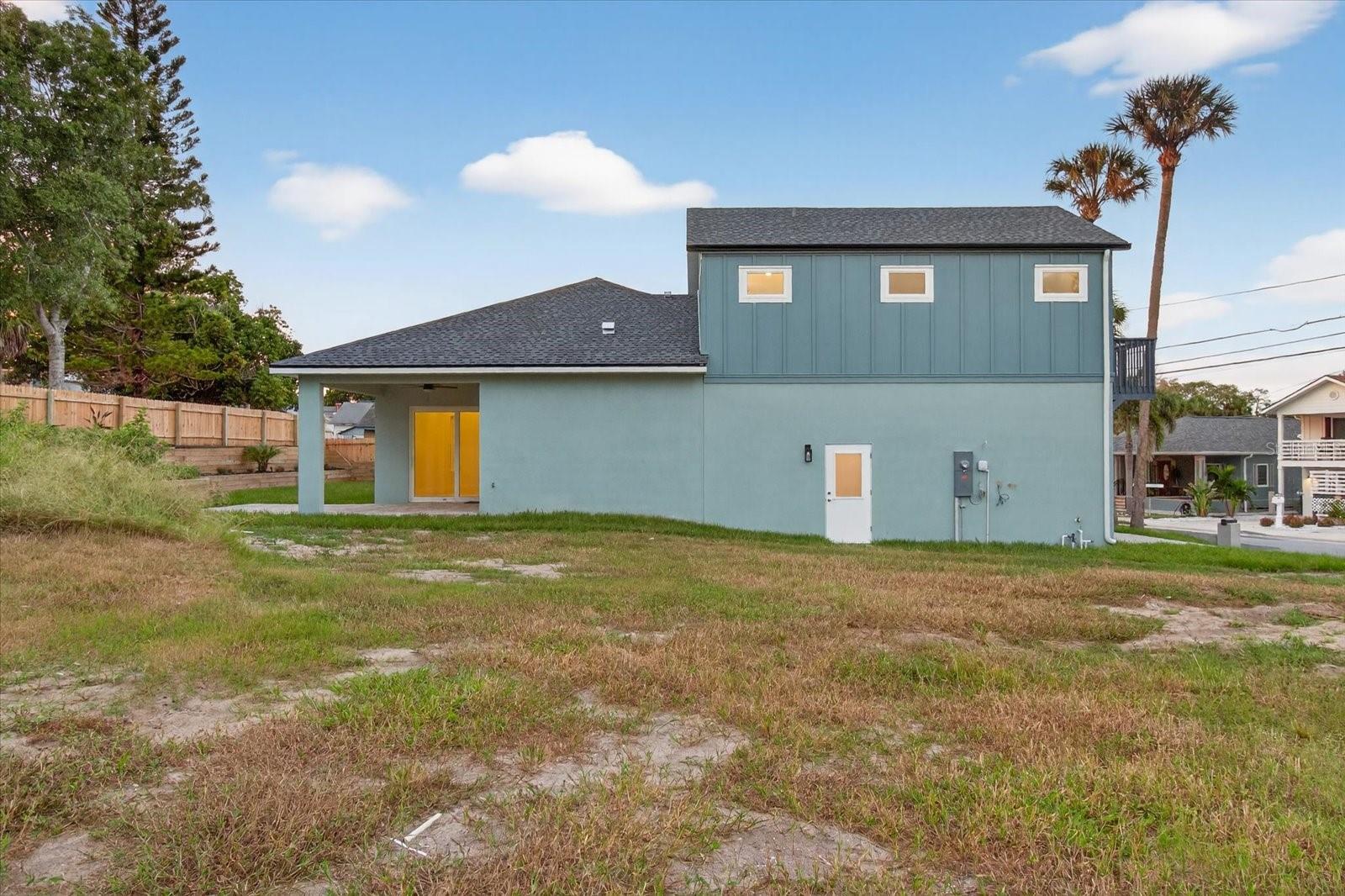 Image 79 of 96 For 207 Athens Street