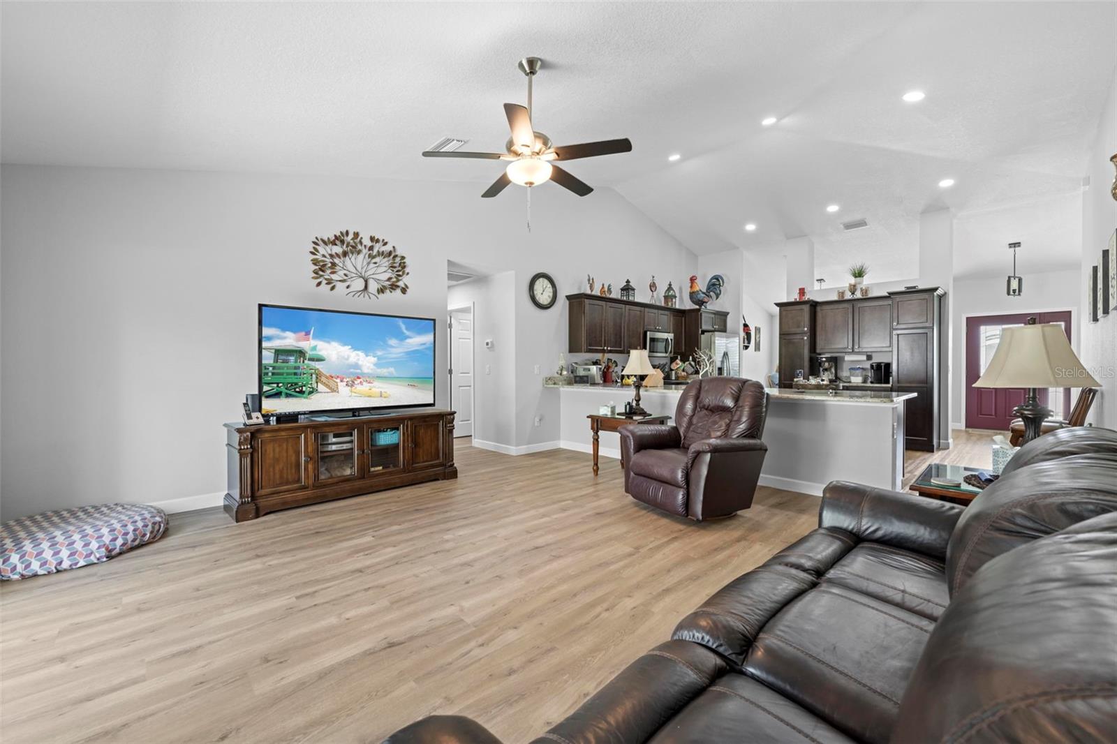 Image 30 of 61 For 13481 Cormorant Road