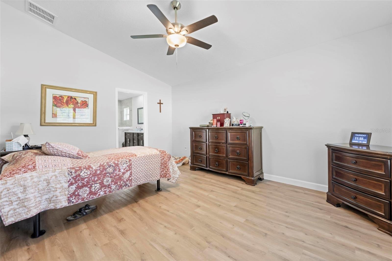 Image 33 of 61 For 13481 Cormorant Road