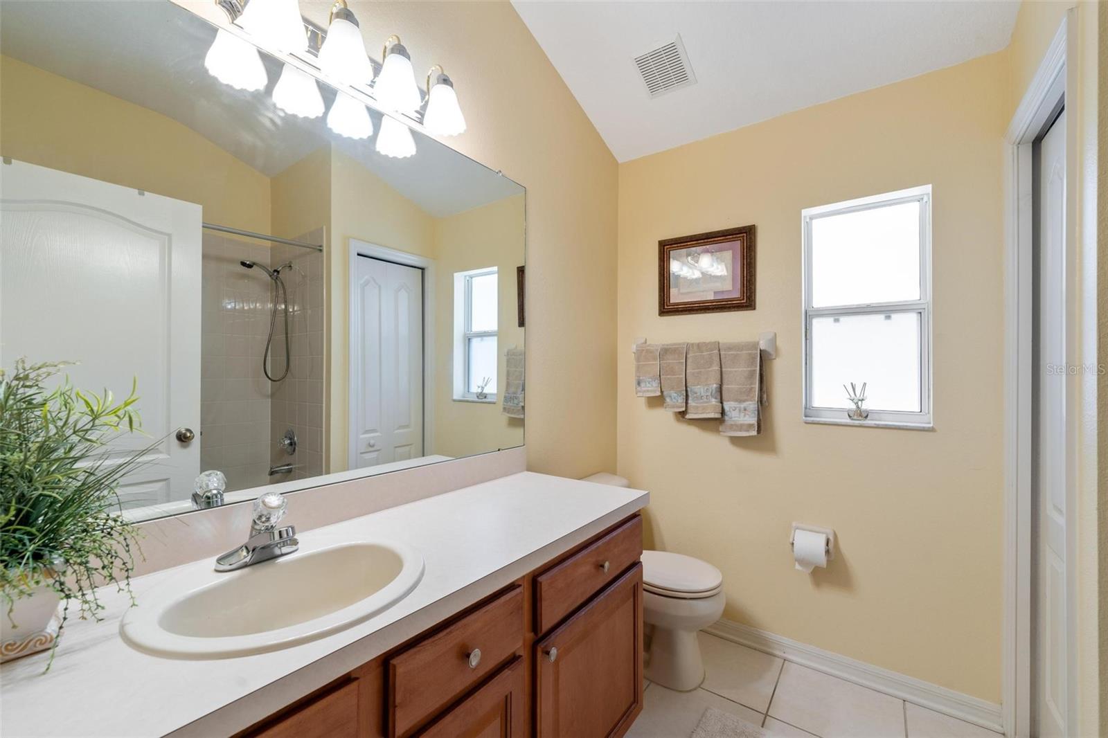 Image 19 of 36 For 1236 Bensbrooke Drive