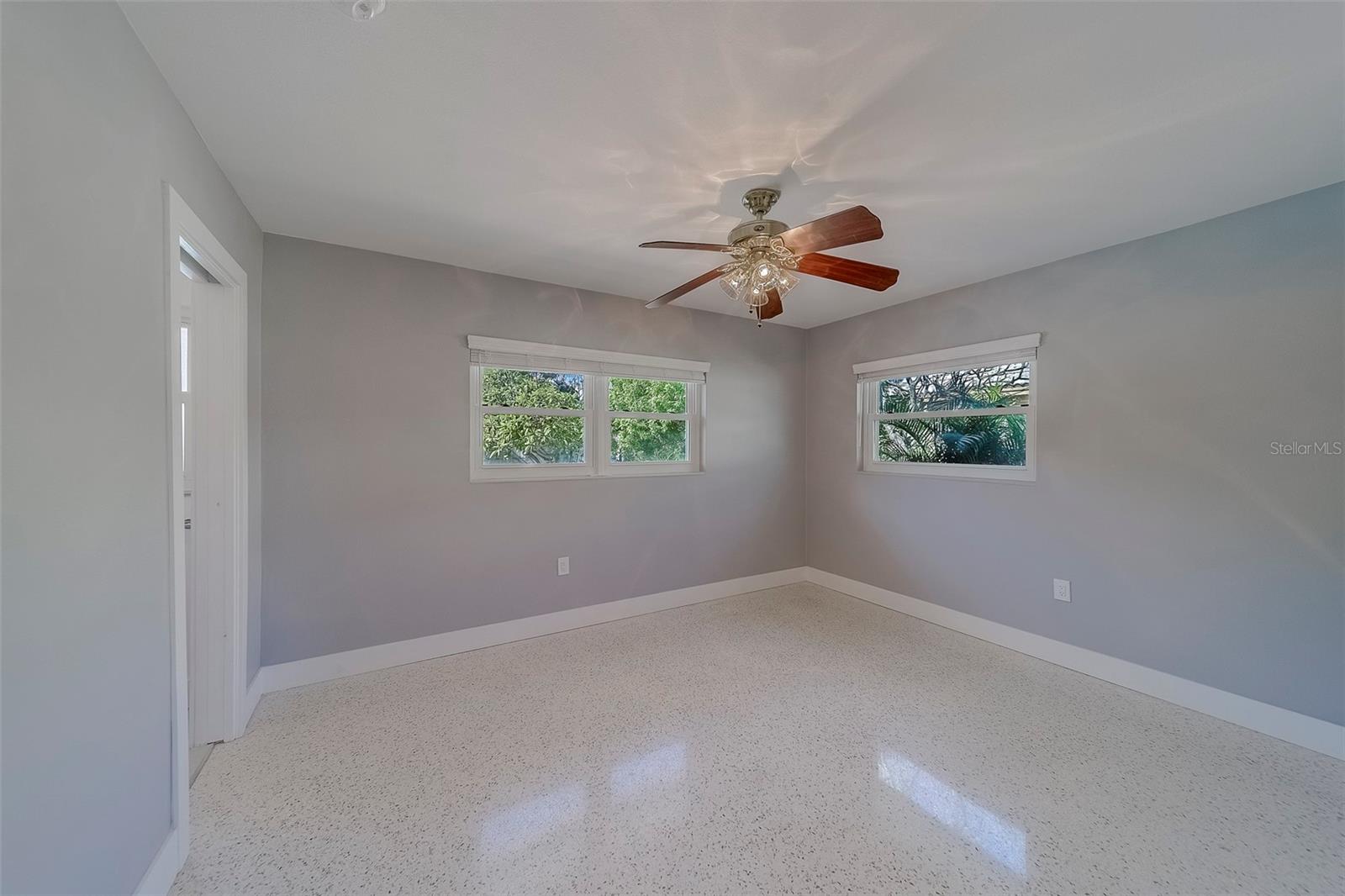 Image 12 of 74 For 110 21st Street
