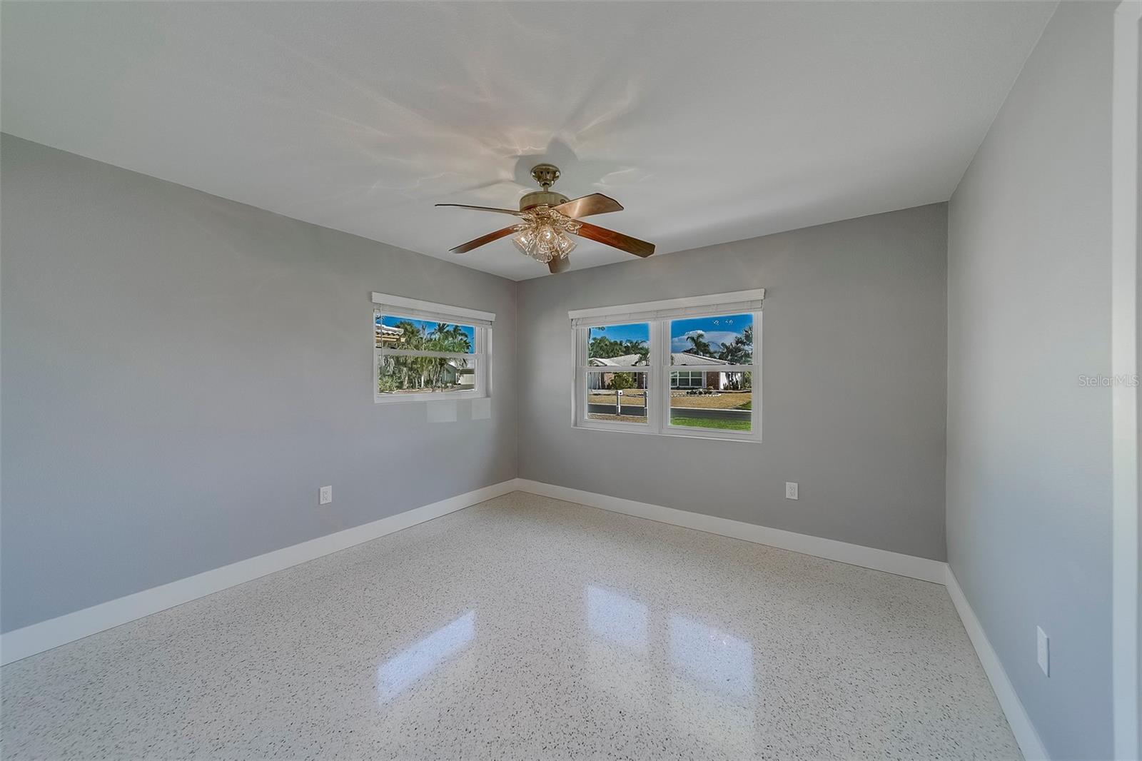 Image 13 of 74 For 110 21st Street