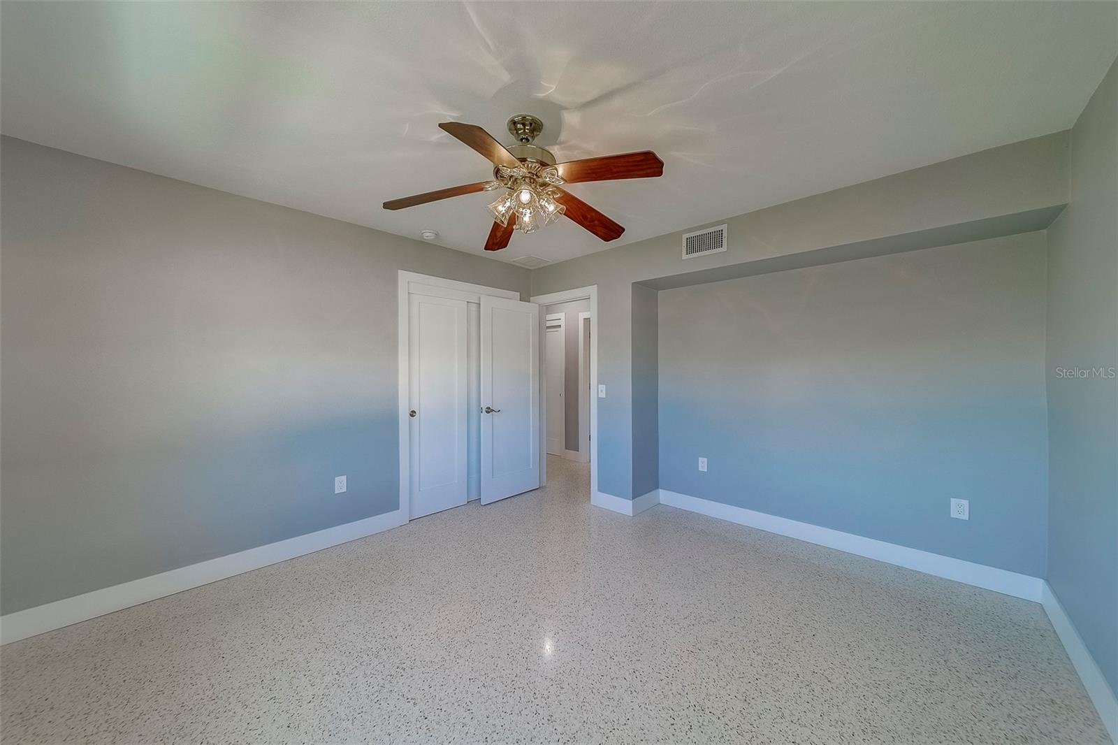 Image 15 of 74 For 110 21st Street