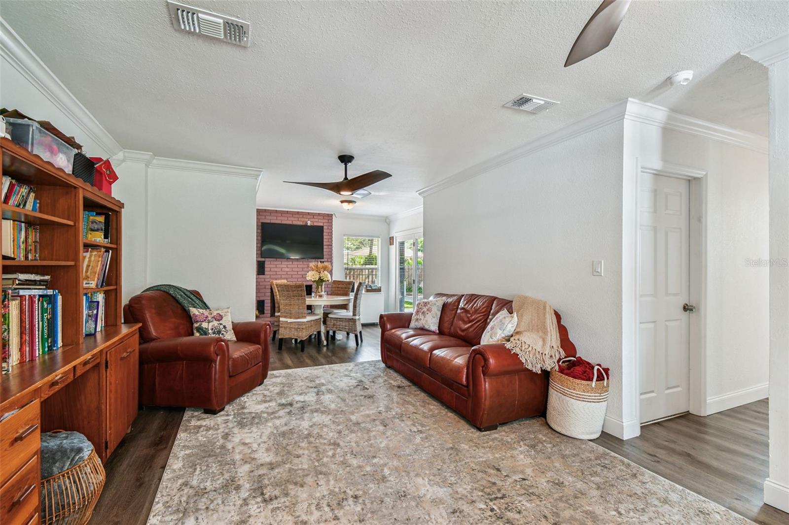 Image 10 of 67 For 7327 Winchester Drive