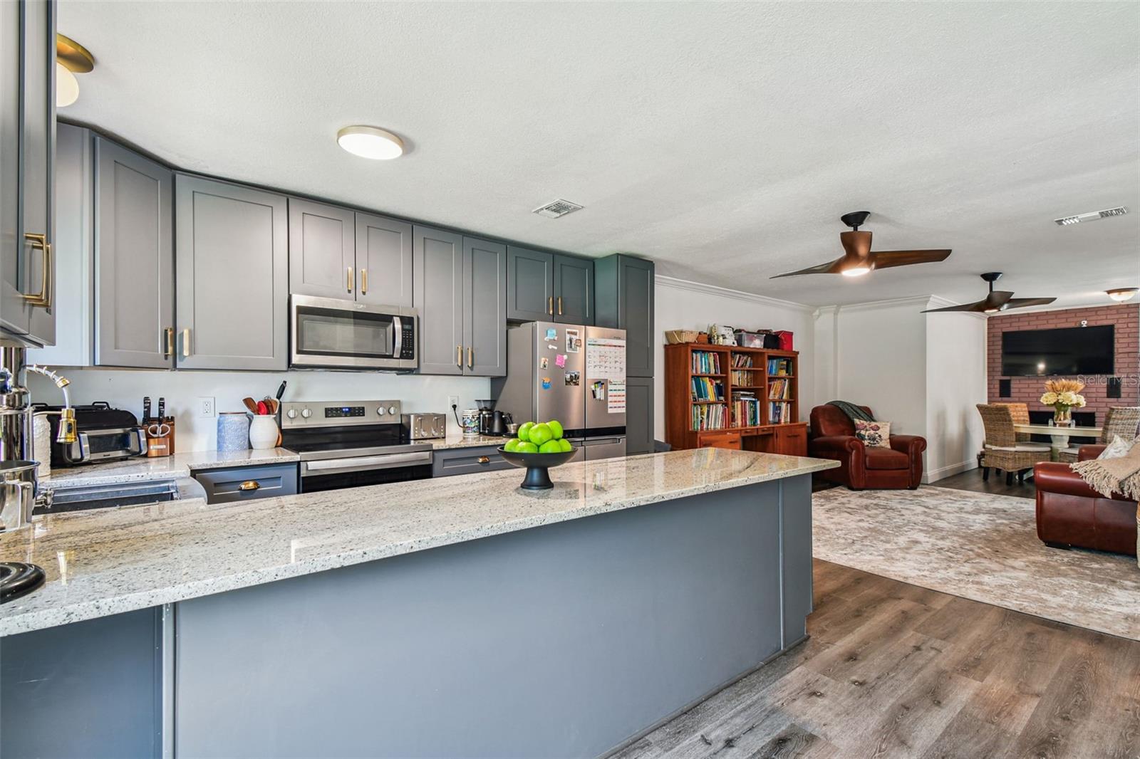 Image 15 of 67 For 7327 Winchester Drive