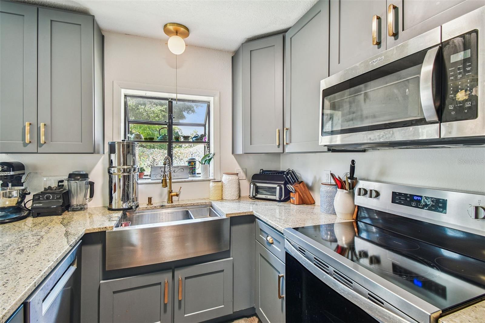 Image 21 of 67 For 7327 Winchester Drive
