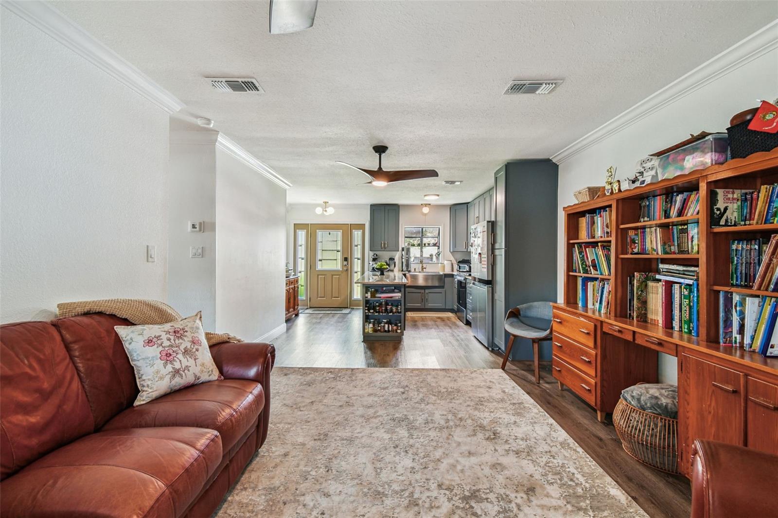 Image 8 of 67 For 7327 Winchester Drive