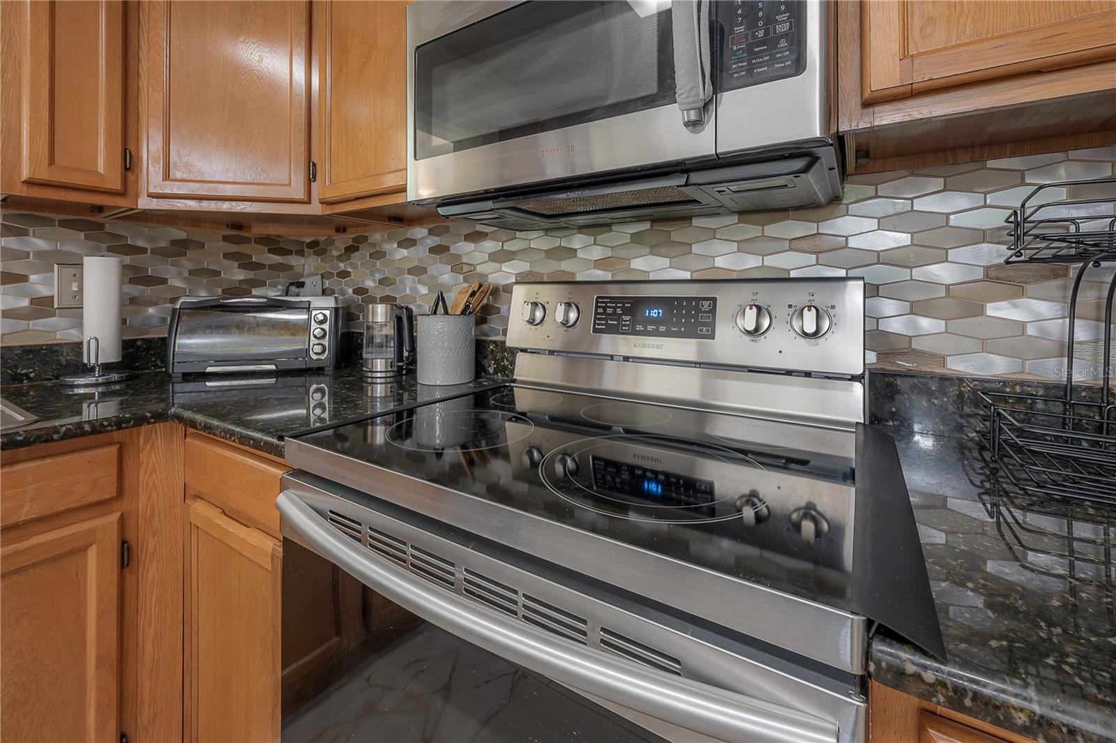 Image 17 of 46 For 9962 85th Street