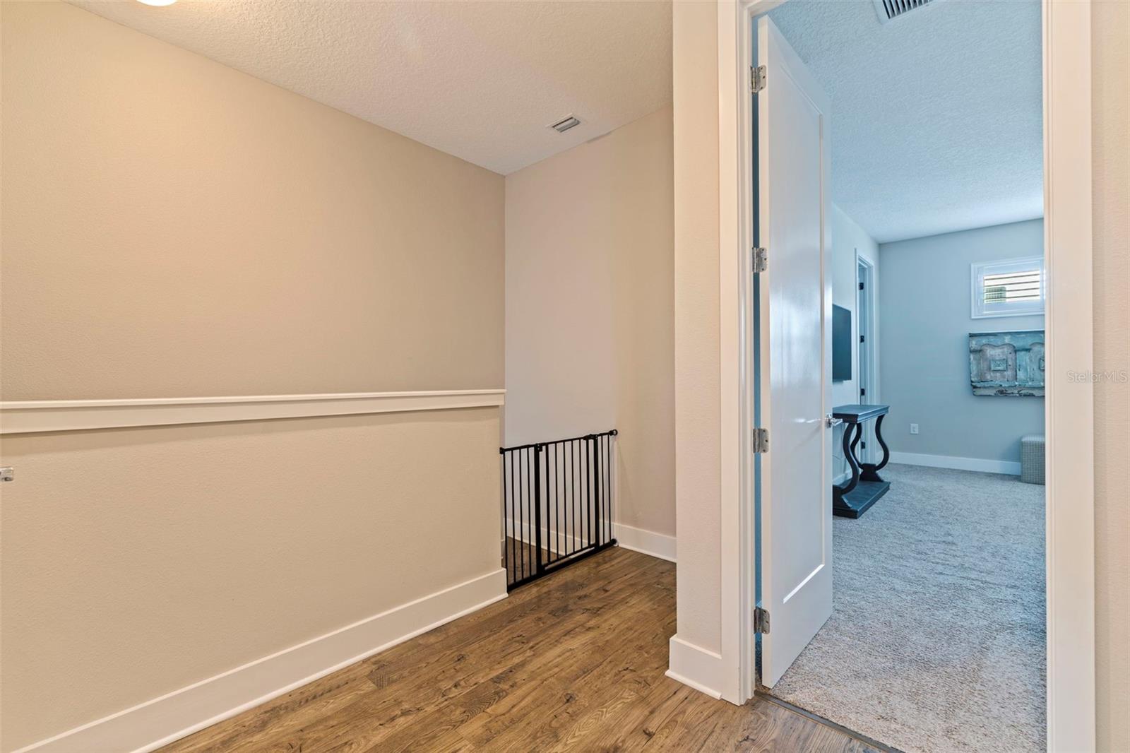 Image 25 of 42 For 1180 25th Street N