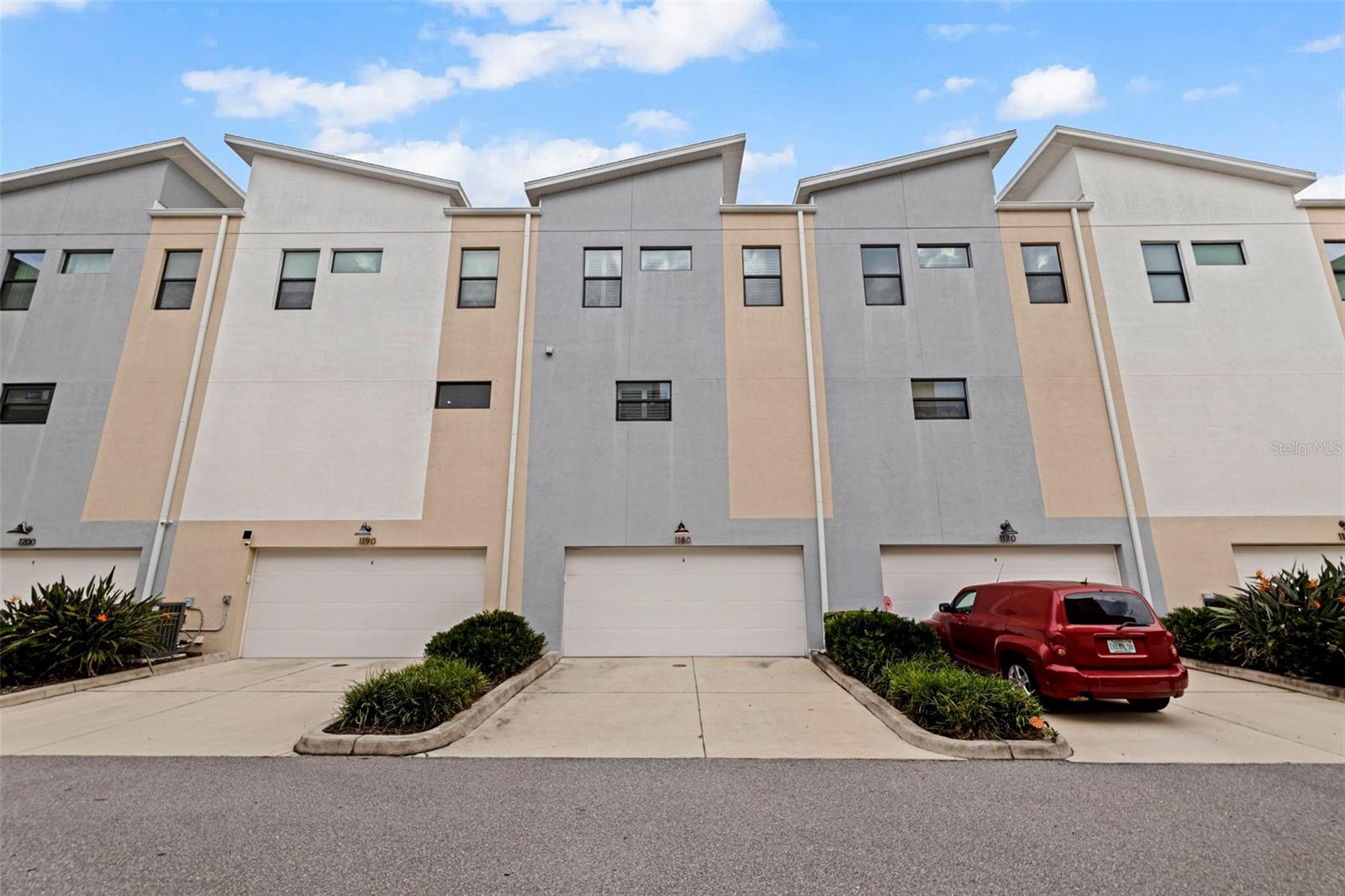 Image 30 of 42 For 1180 25th Street N