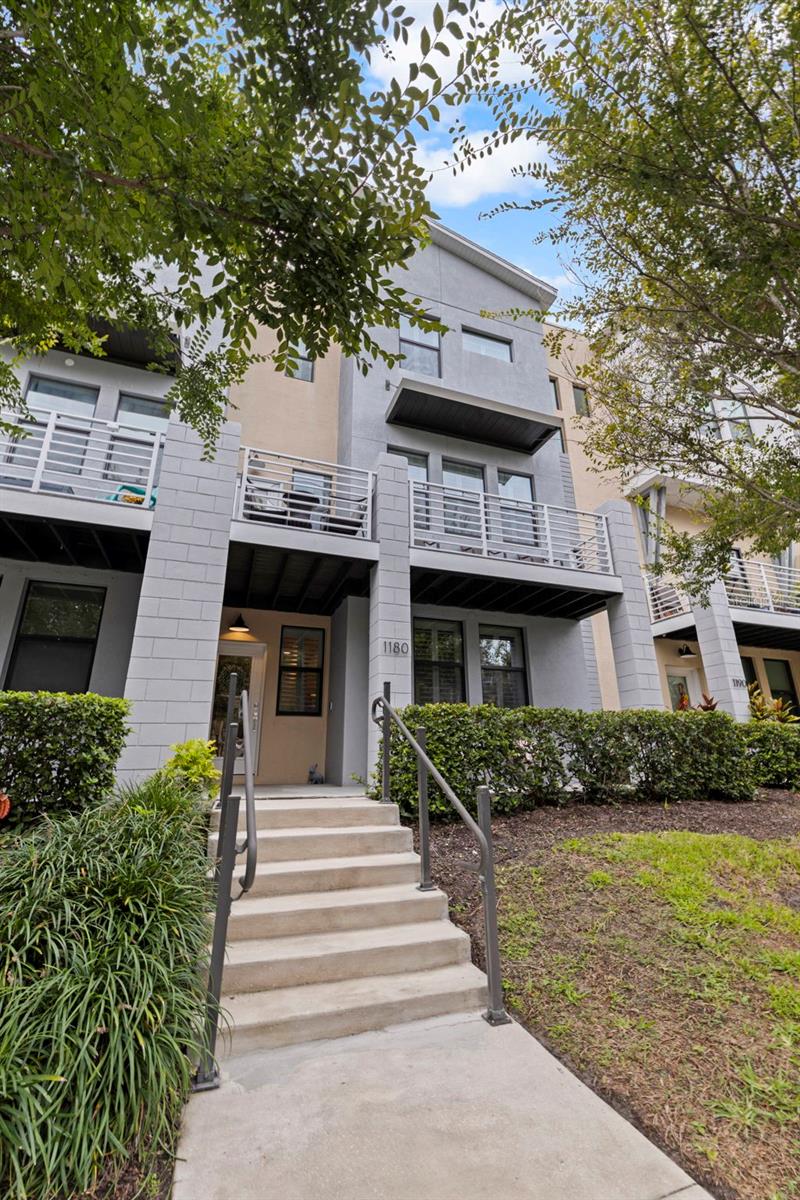 Image 39 of 42 For 1180 25th Street N
